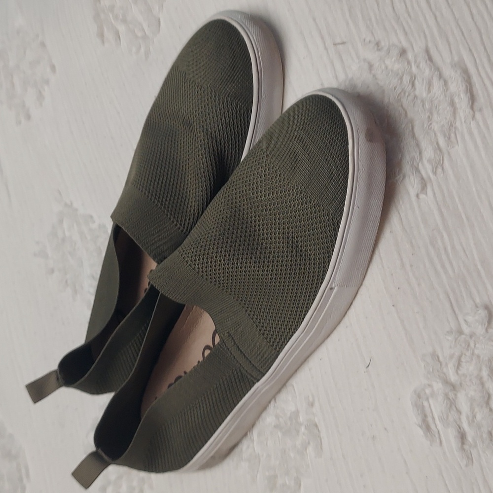 Sam Edelman size 11 army green slip on shoes